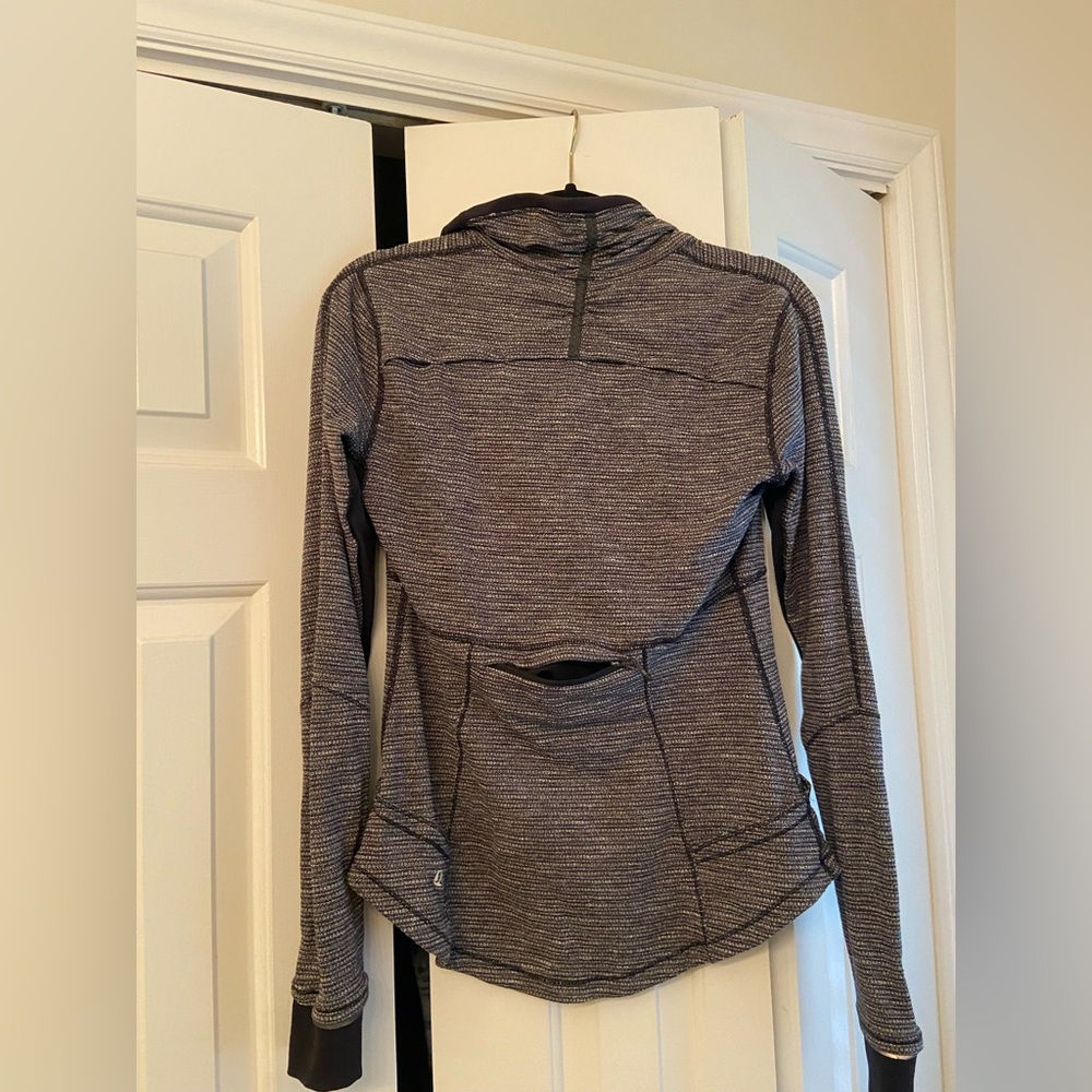 Lululemon Half Zip With Pockets! - image 4